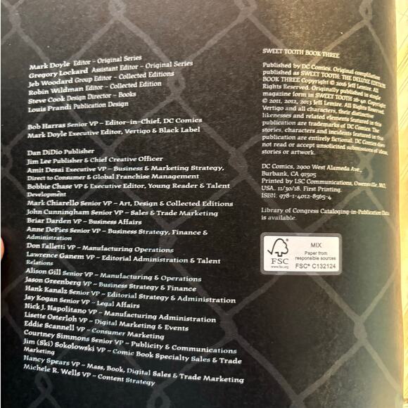 Sweet Tooth Book Three by Jeff Lemire, Very Good Condition, PB - Picture 5 of 7